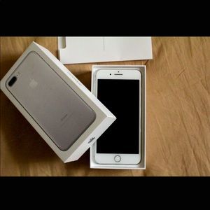 IPHONE 7plus *like new*